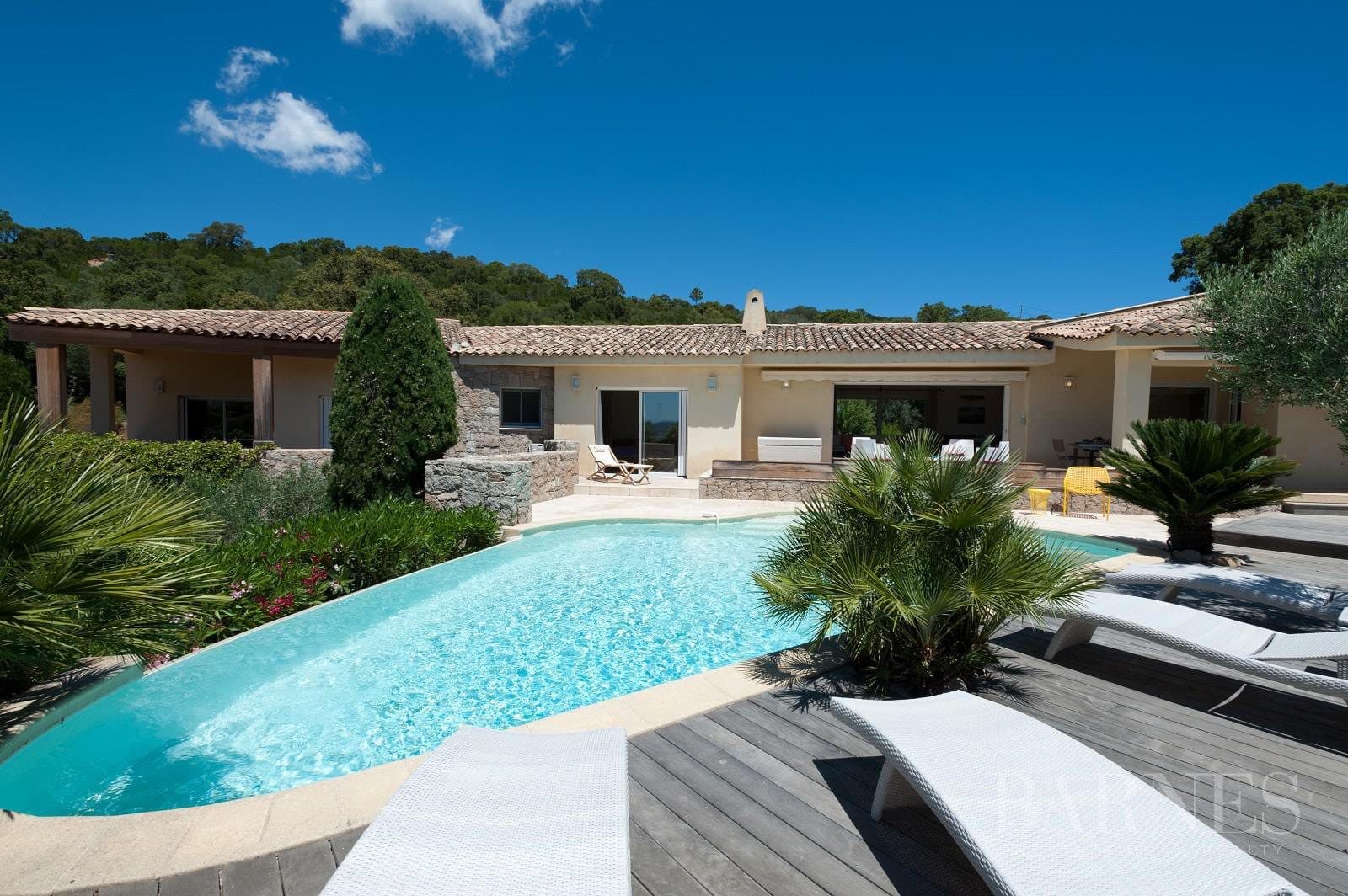 Que faire lorsque l&rsquo;on souhaite vendre son bien immobilier à Porto Vecchio